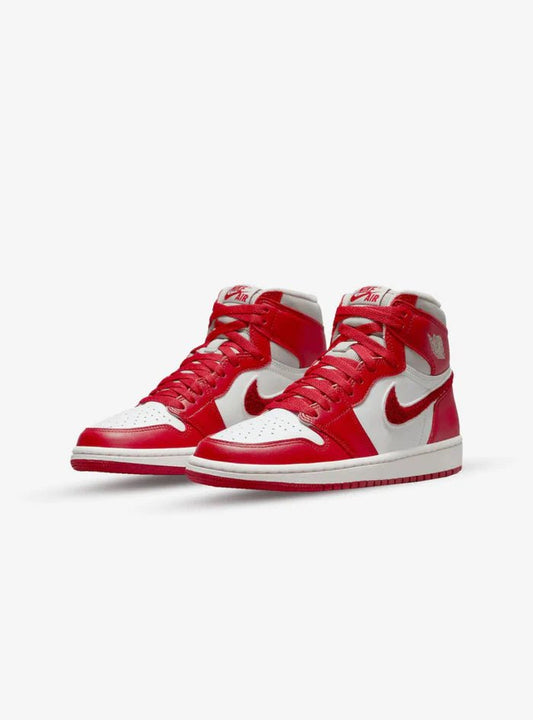 Air Jordan 1 High OG Varsity Red - HubResell