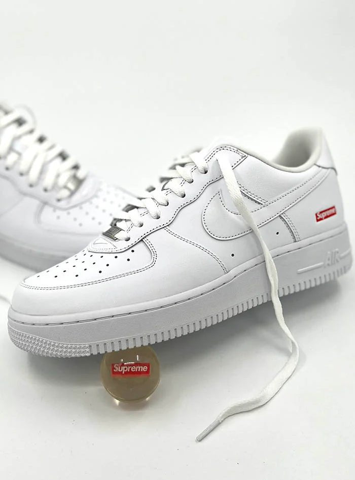 Nike Air Force Supreme White Sneakers – HubResell