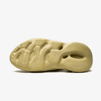 Adidas Yeezy Foam RNNR Sulfur - HubResell.com - Streetwear e Sneakers Limitate