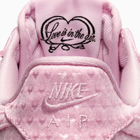 Nike Air Force 1 Low Valentine's Day 2026 - HubResell