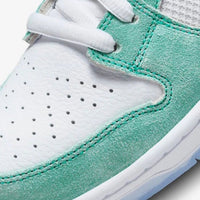Nike SB Dunk Low April Skateboards - HubResell