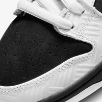 Nike SB Dunk Low TIGHTBOOTH - HubResell